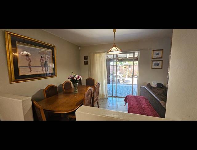 3 BEDROOM PROPERTY TO RENT IN ARBORETUM